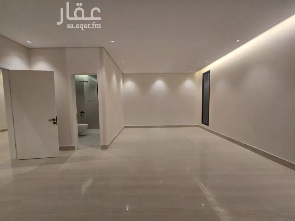 6 bedroom villa in Tuwaiq 4