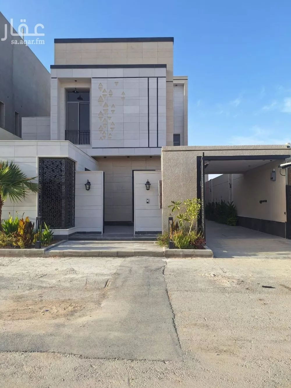 5 bedroom villa in Al Mahdiyyah 1