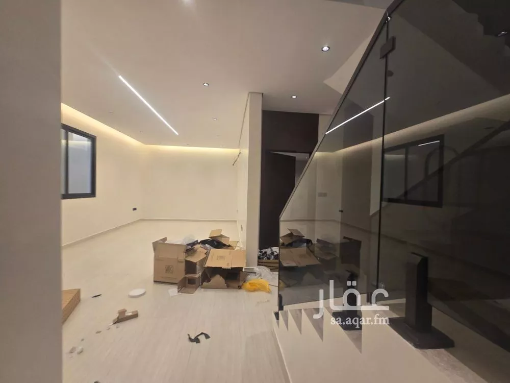 فيلا 5 غرف في ظهرة لبن 3