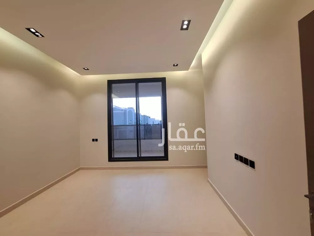 6 bedroom villa in Al Mahdiyyah 3