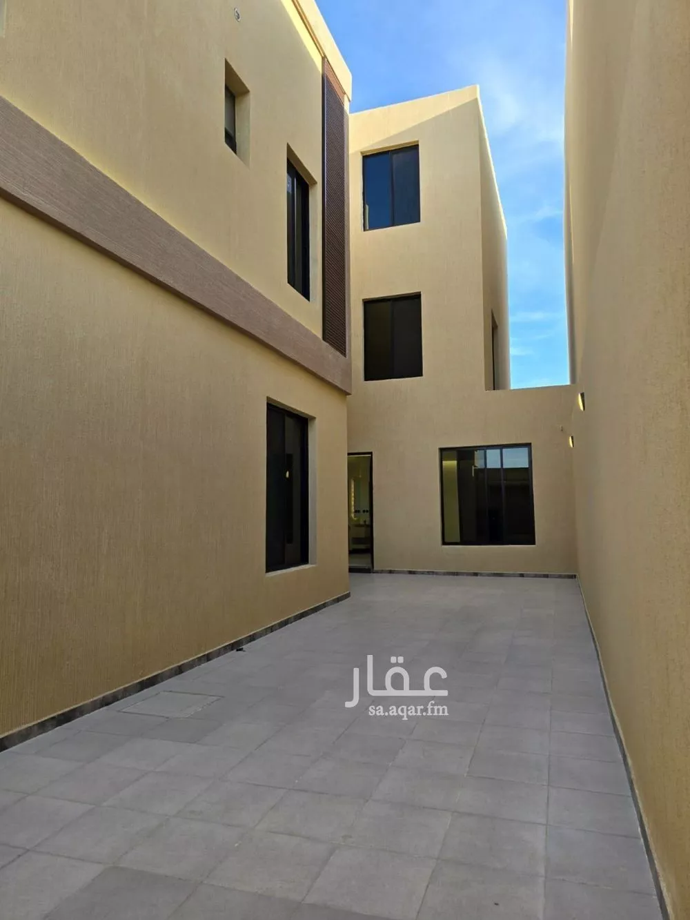 فيلا 6 غرف في ظهرة لبن 3