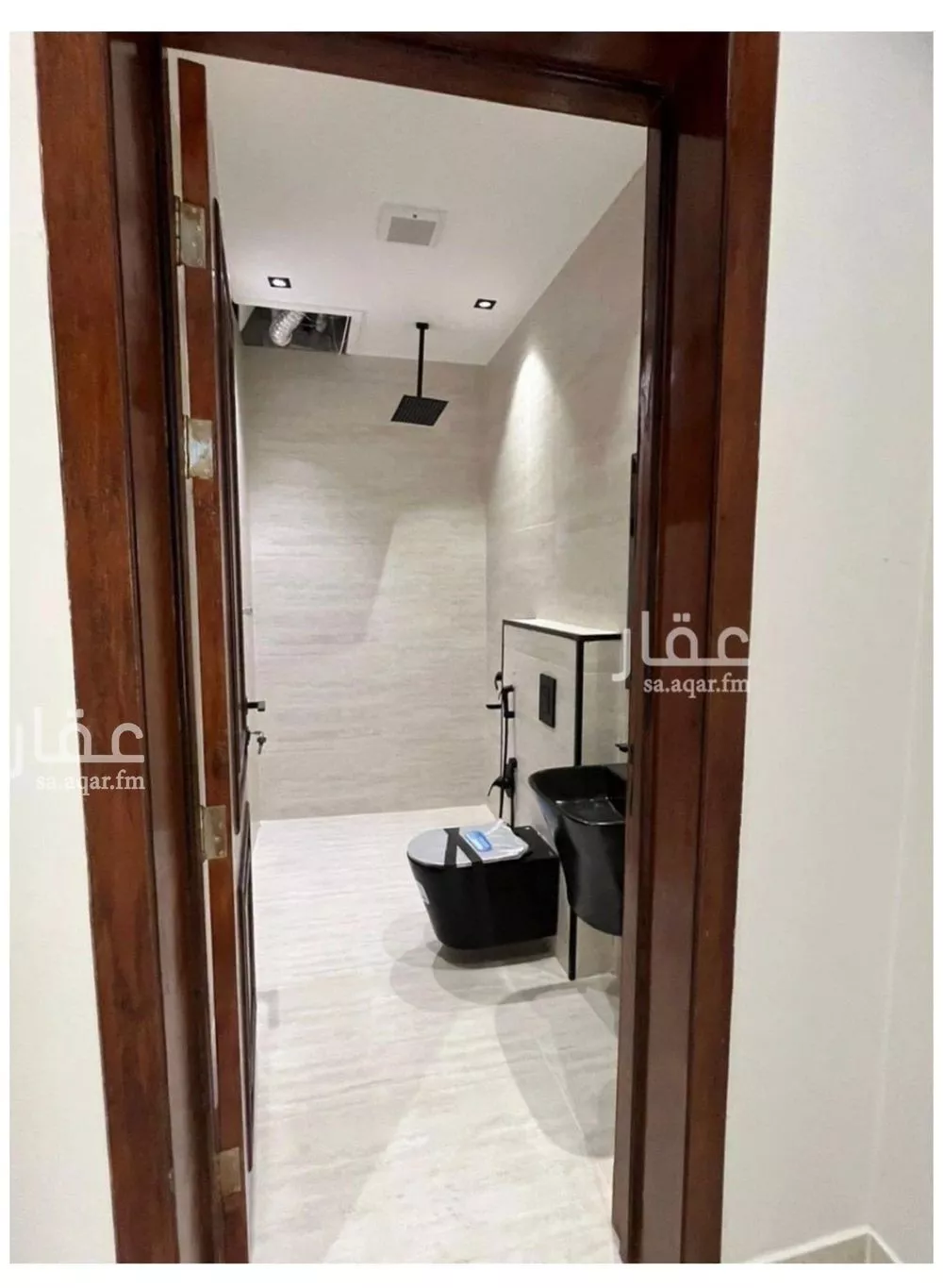 5 bedroom villa in Al Mahdiyyah, Riyadh 8