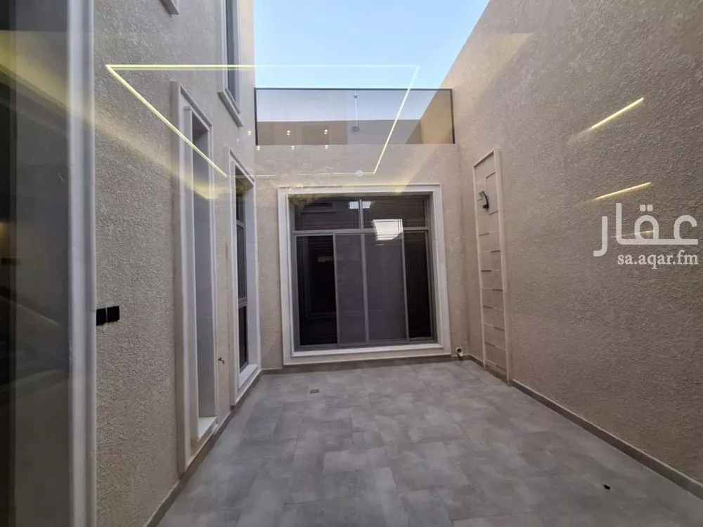 5 bedroom villa in Al Mahdiyyah 5