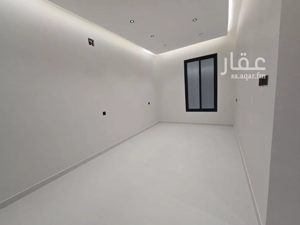 6 bedroom villa in Dhahrat Laban 5
