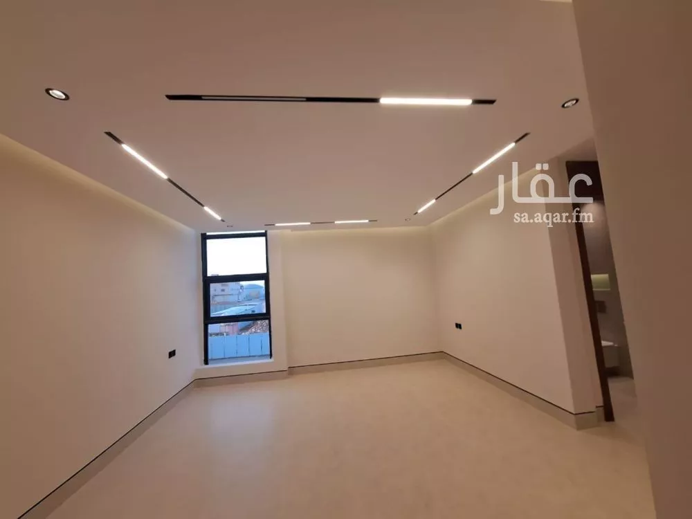 6 bedroom villa in Al Mahdiyyah 4