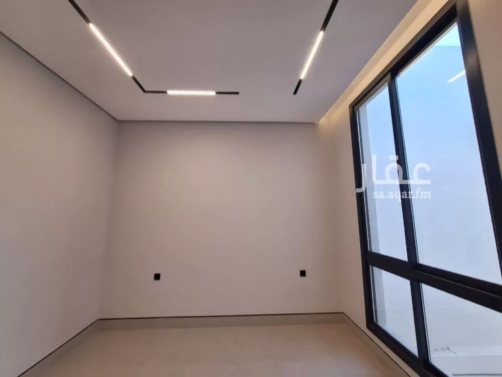 6 bedroom villa in Al Mahdiyyah 5