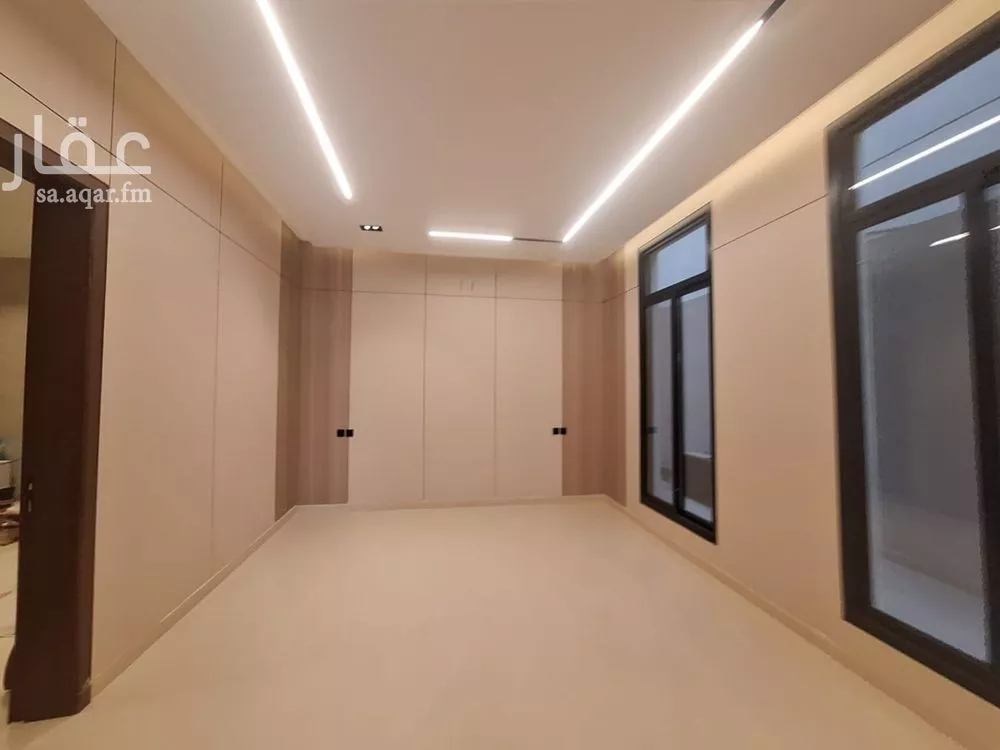 6 bedroom villa in Al Mahdiyyah 4