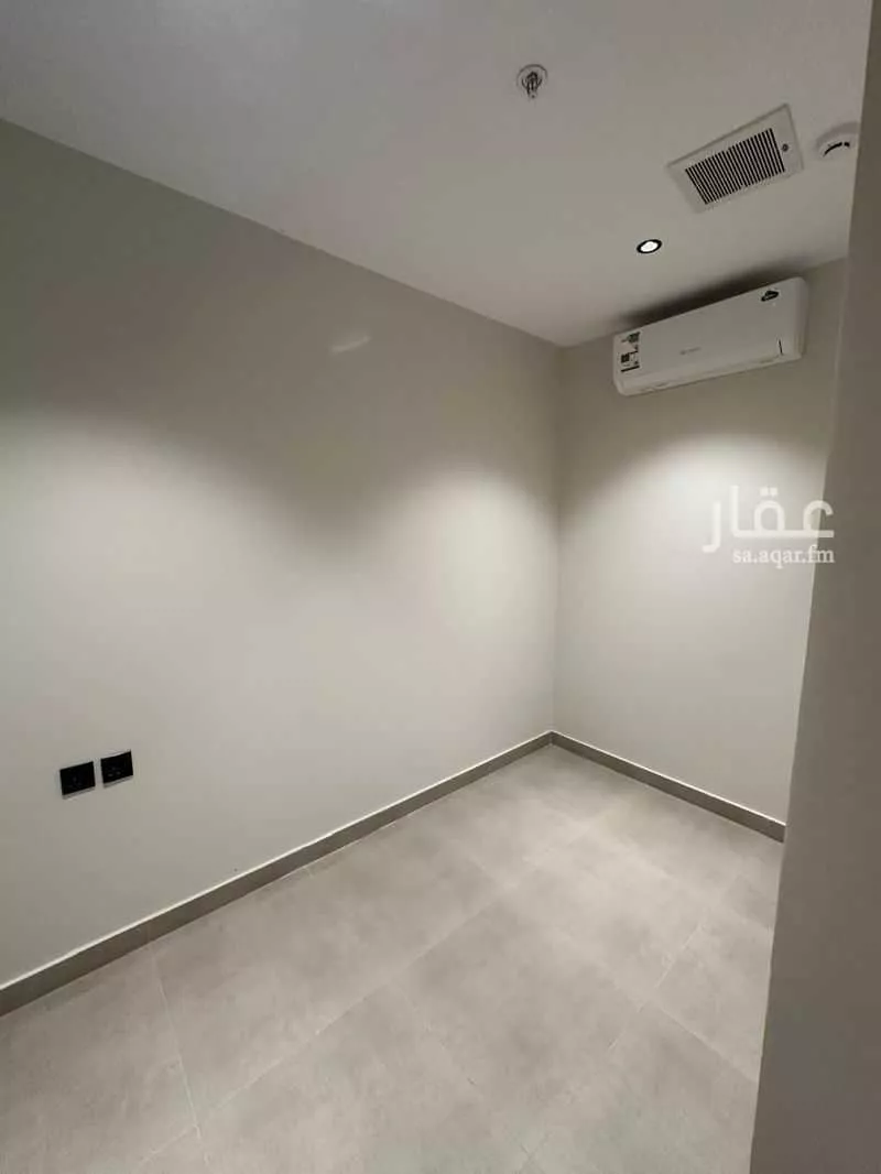 4 bedroom apartment in Al Rawabi, Riyadh 23