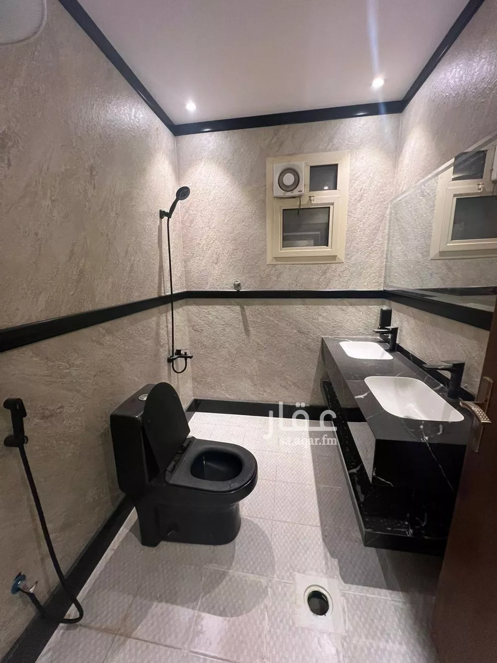 4 bedroom apartment in Al Rawabi, Riyadh 13