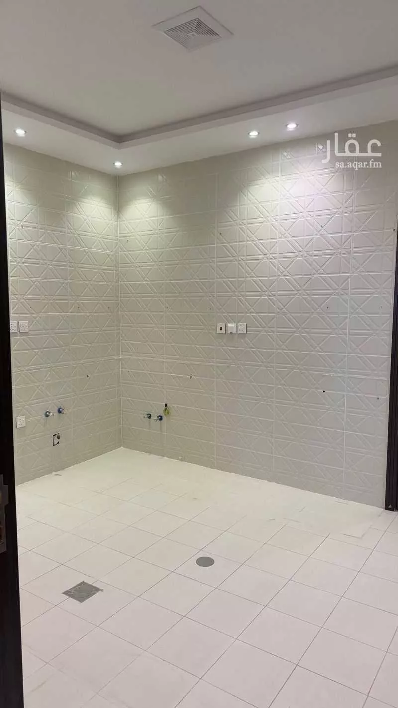 شقة 3 غرف في النزهة 1