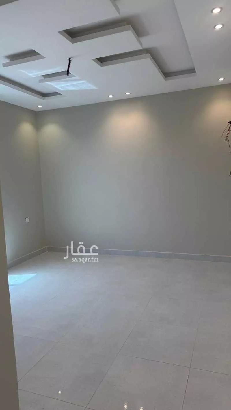 شقة 2 غرف في النزهة 1