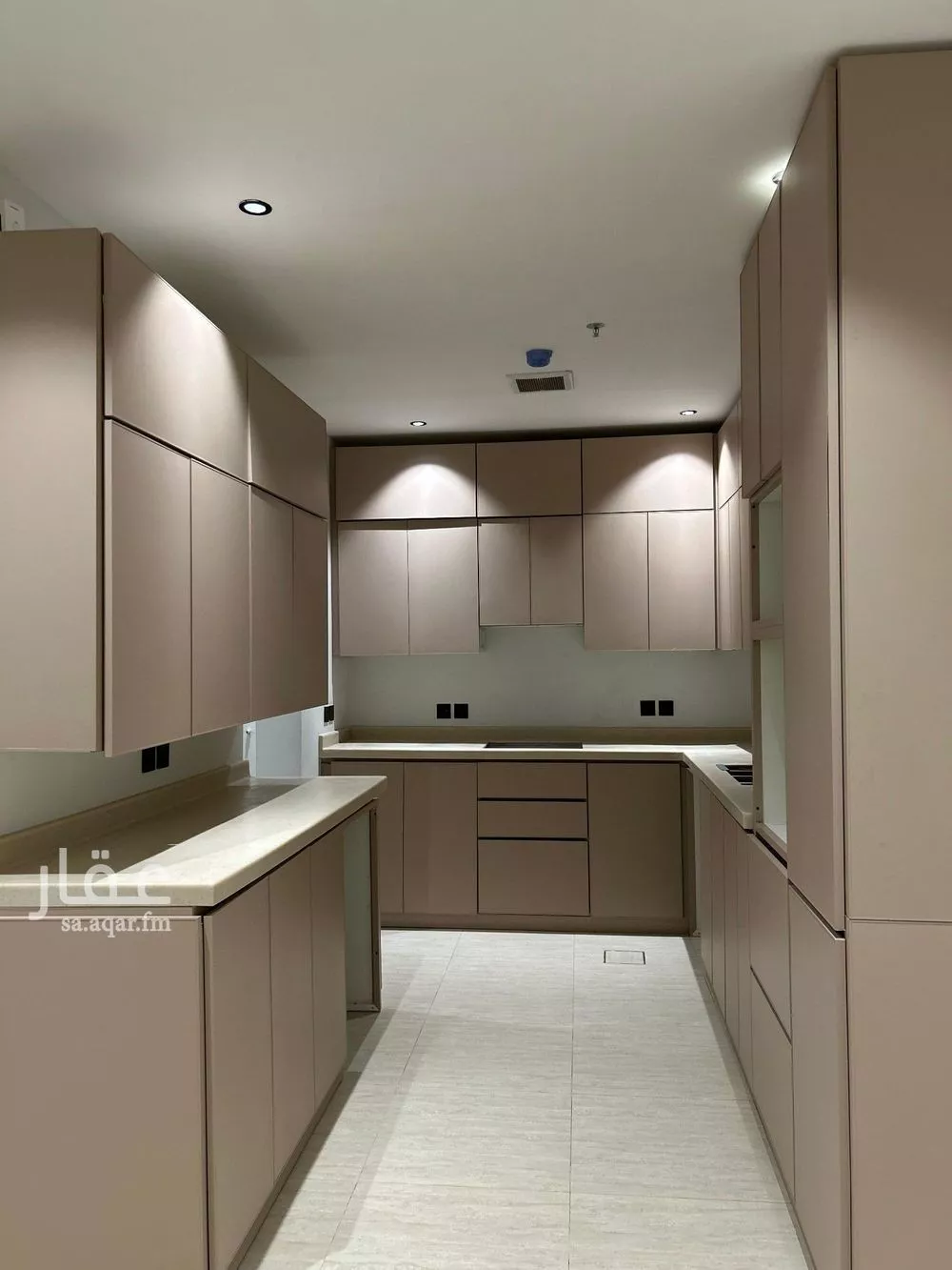 4 bedroom apartment in Al Narjis, Riyadh 8