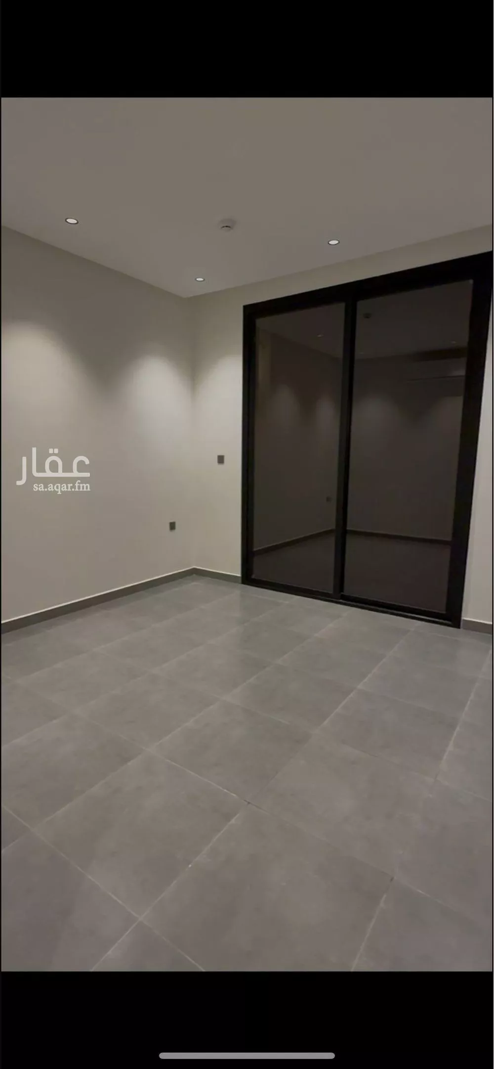 شقة 3 غرف في السعادة 4