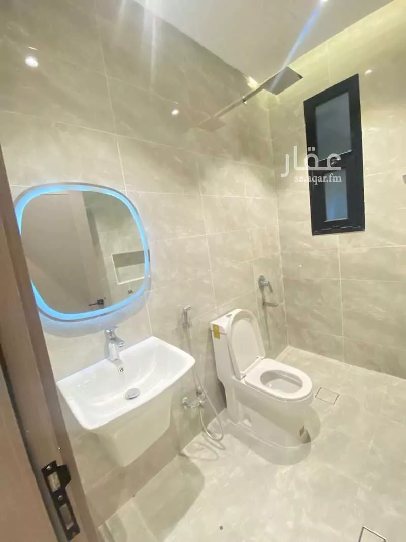 4 bedroom apartment in Al Hamra, Eastern Province 4