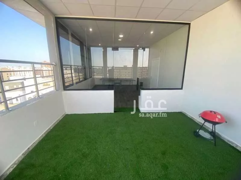 5 bedroom apartment in Al Hamra 1