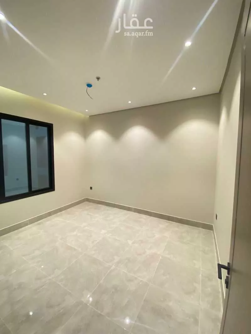 4 bedroom apartment in Al Hamra, Eastern Province 16