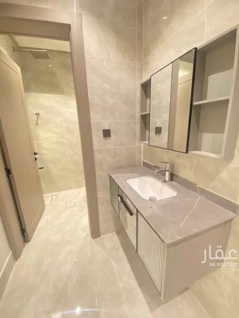 4 bedroom apartment in Al Hamra, Eastern Province 27