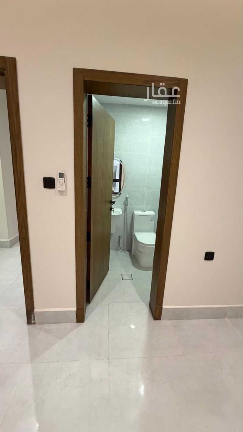 3 bedroom apartment in Al Hamra, Eastern Province 7