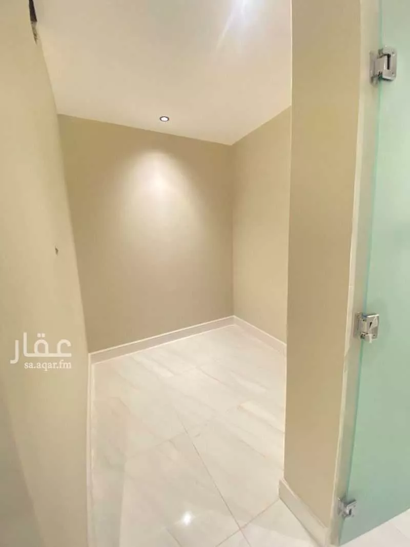3 bedroom apartment in Al Hamra, Eastern Province 27