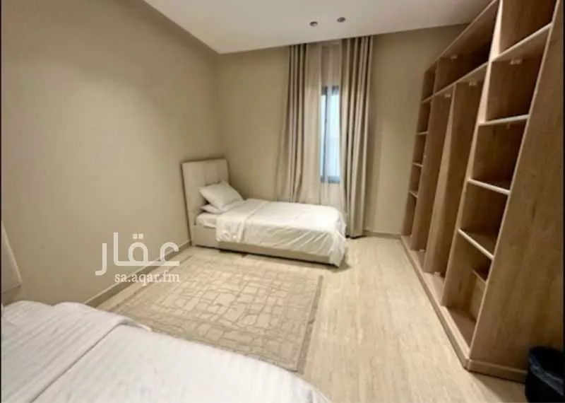 شقة 2 غرف في الحمرا 5