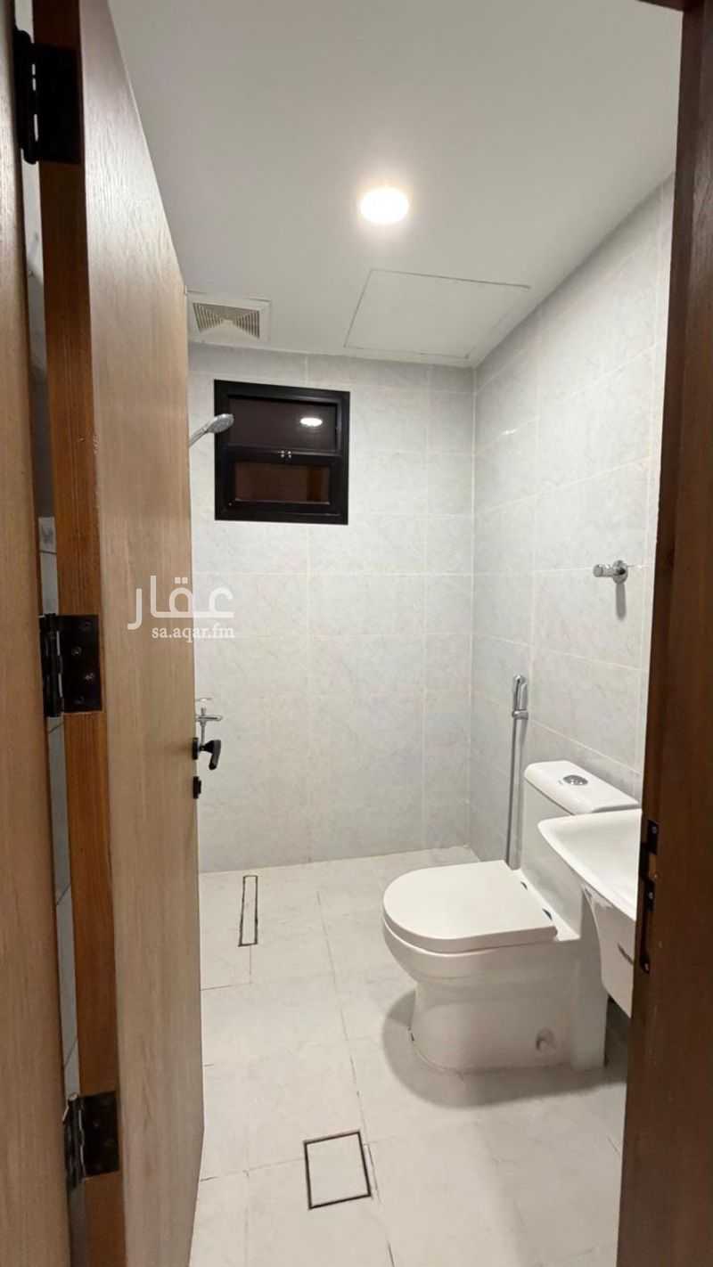3 bedroom apartment in Al Hamra, Eastern Province 8