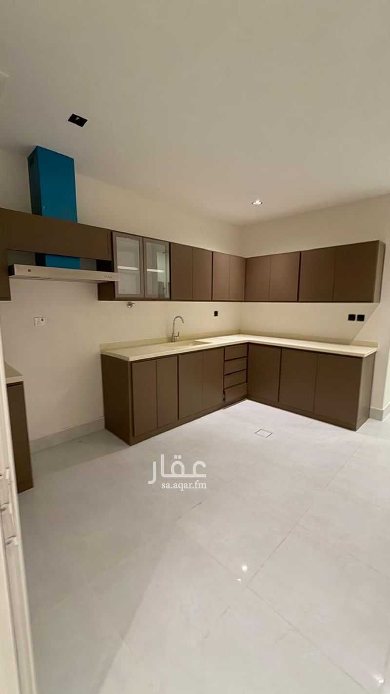3 bedroom apartment in Al Hamra, Eastern Province 4