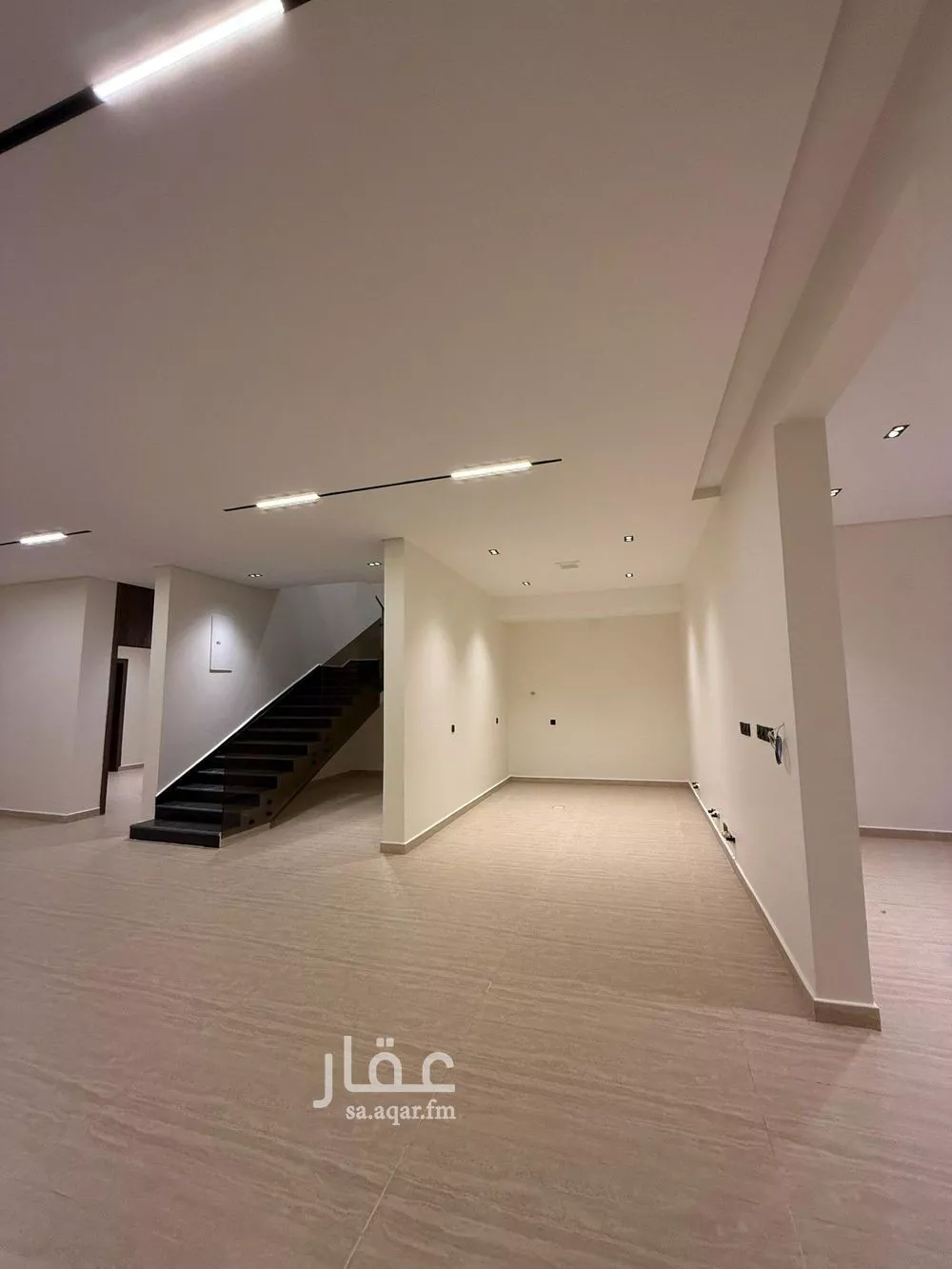 4 bedroom villa in As Suwaidi Al Gharabi, Riyadh 7