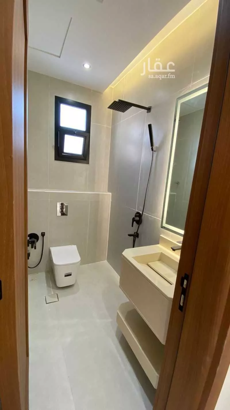 3 bedroom floor in Qurtubah 2