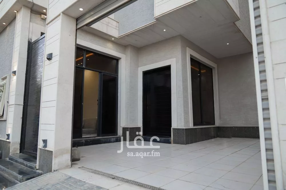 6 bedroom villa in Al Munsiyah 2