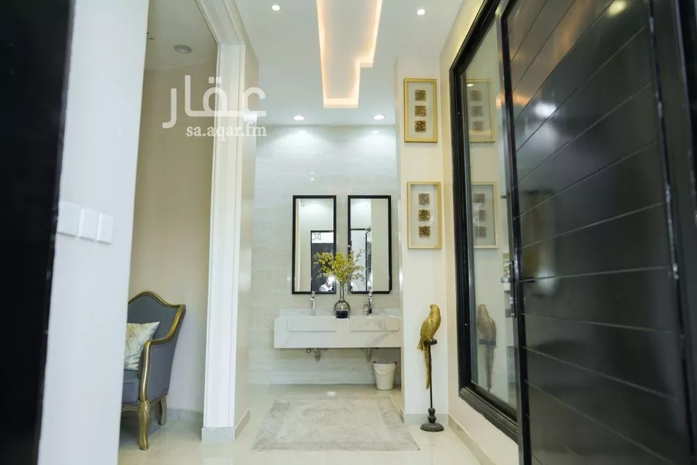6 bedroom villa in Al Munsiyah 4