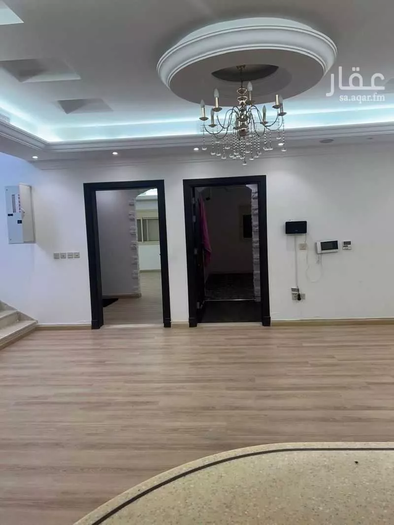7 bedroom villa in Al Yaqout 2