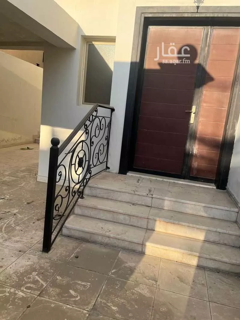 7 bedroom villa in Al Yaqout 4