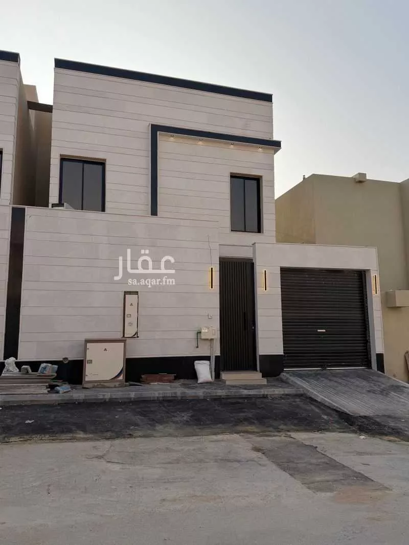5 bedroom villa in Al Uraija Al Wusta 1