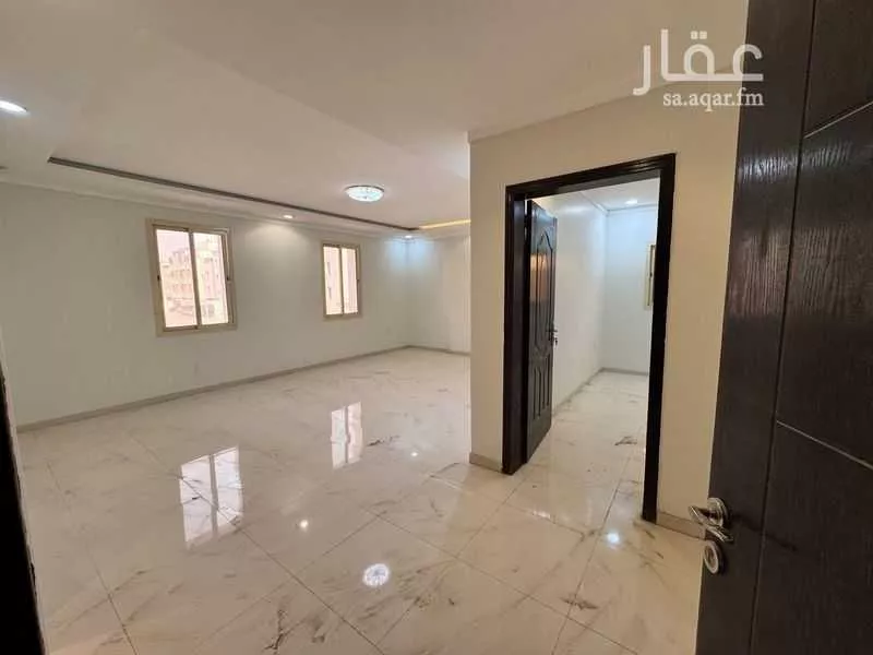 شقة 5 غرف في الشعلة 4