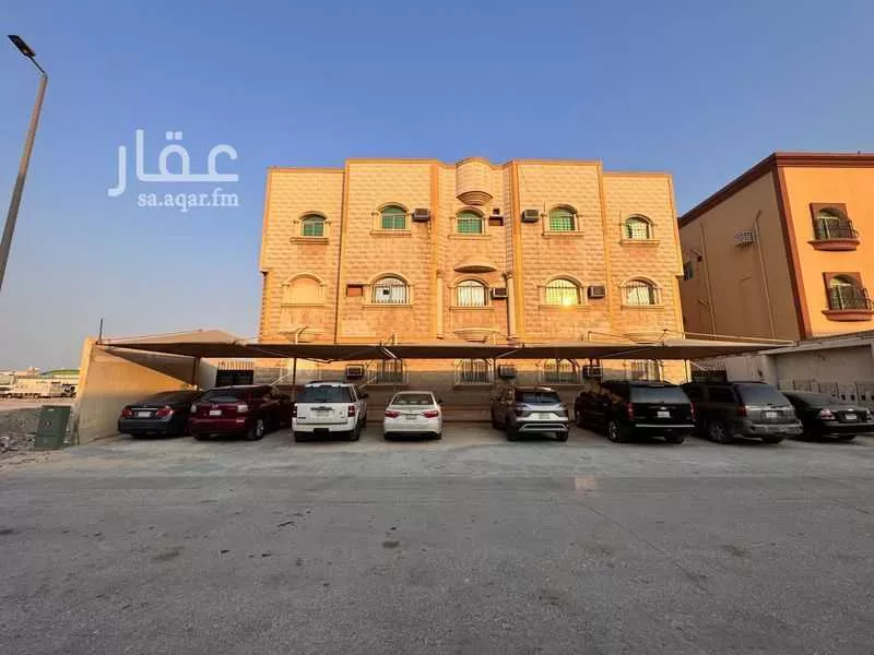 عمارة 875 م² في الاثير 4