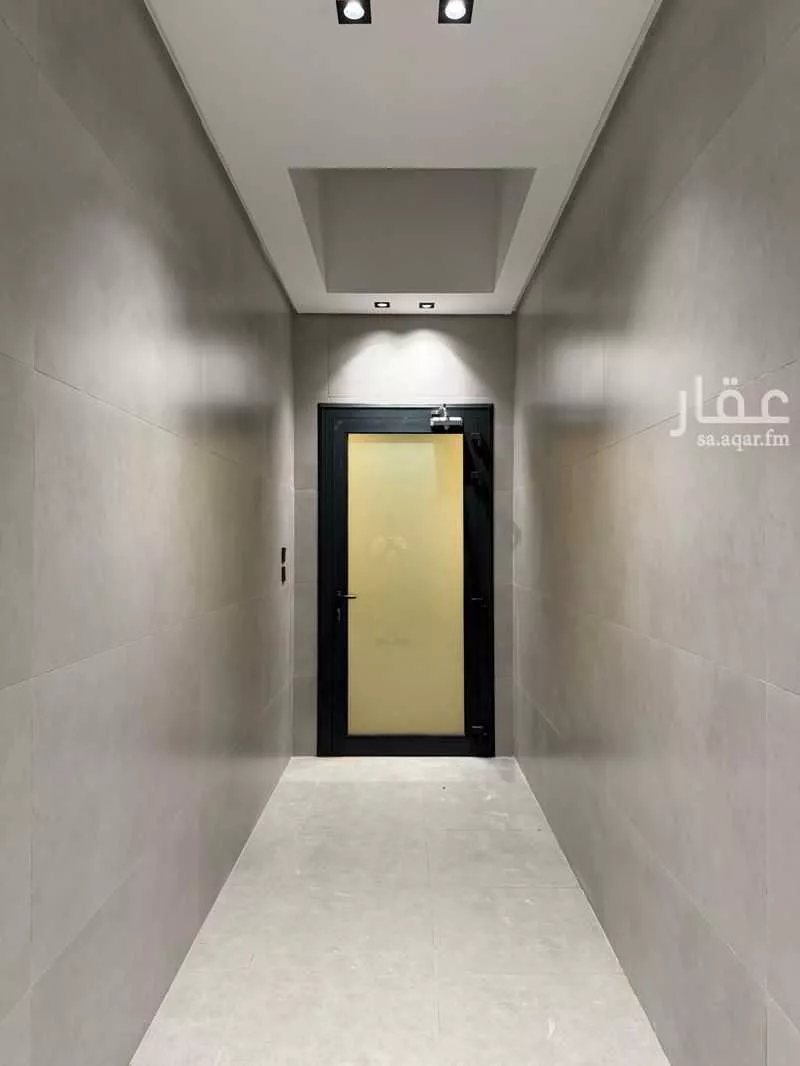 فيلا 7 غرف في السيف 5