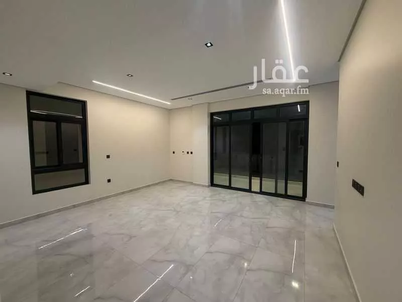 فيلا 8 غرف في الصدفة 5