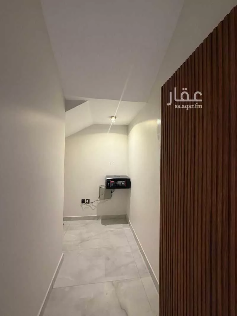 فيلا 7 غرف في الصدفة 2