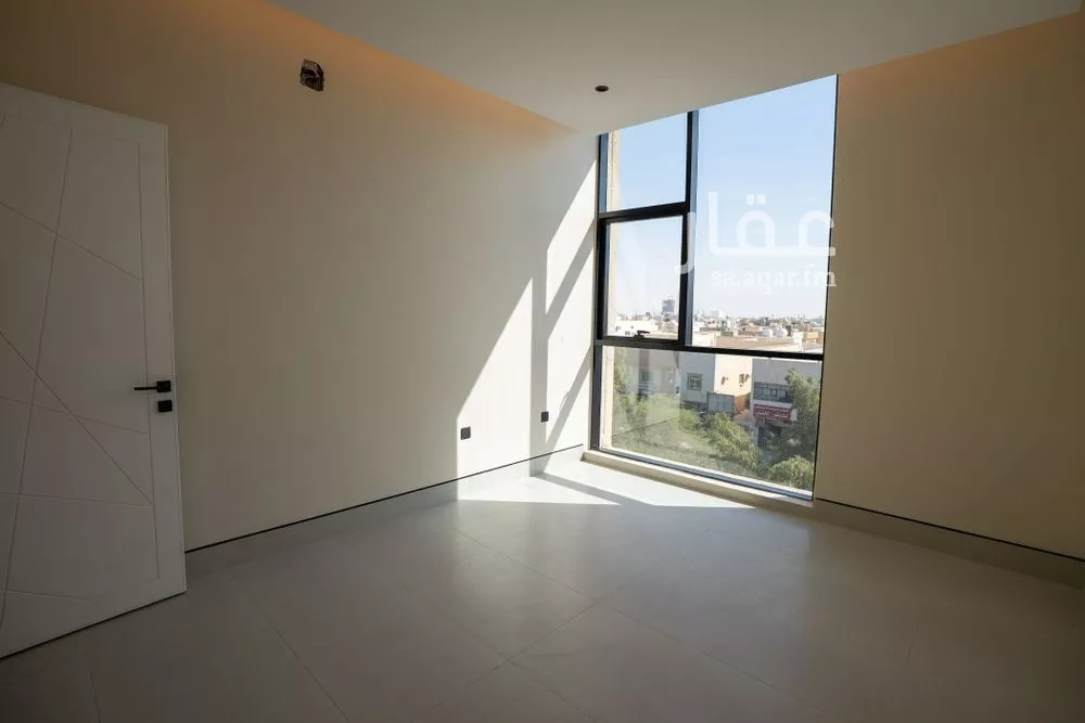 2 bedroom apartment in King Fahd, Riyadh 6