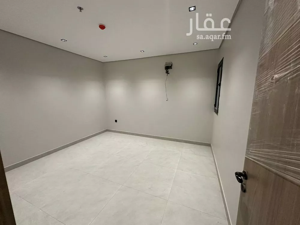 شقة 5 غرف في المنتزه 5