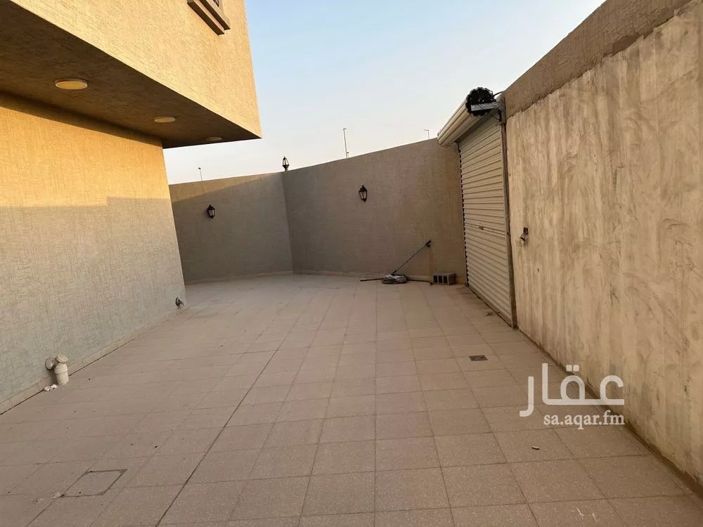 6 bedroom villa in Al Jamiyin 3