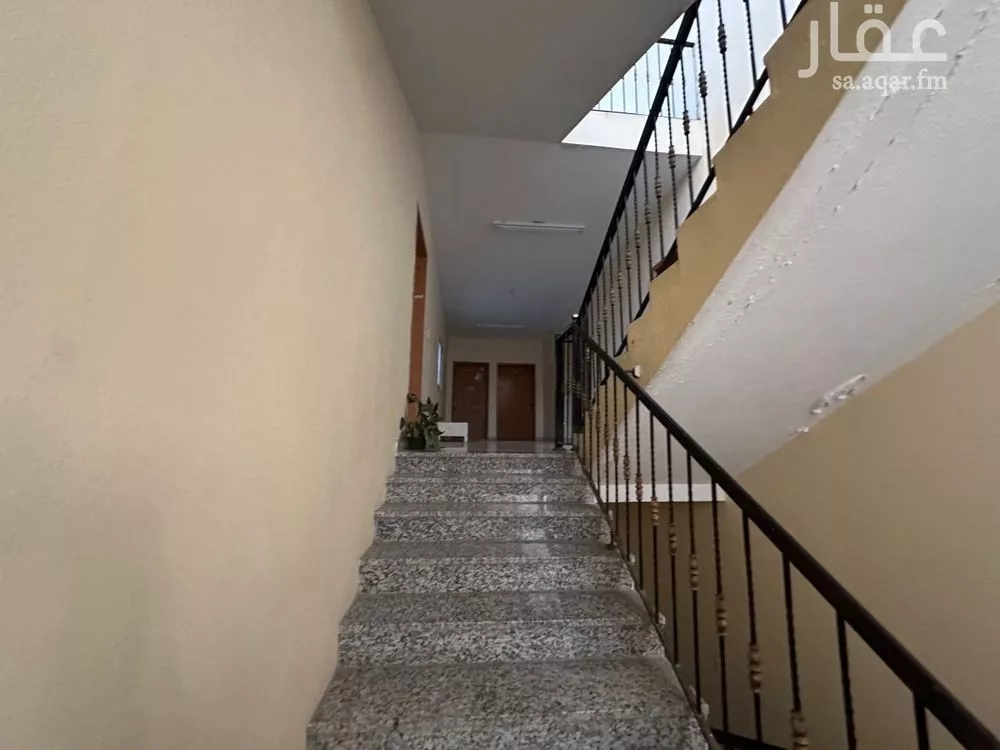 1033 sqm building in Al Fardus 2