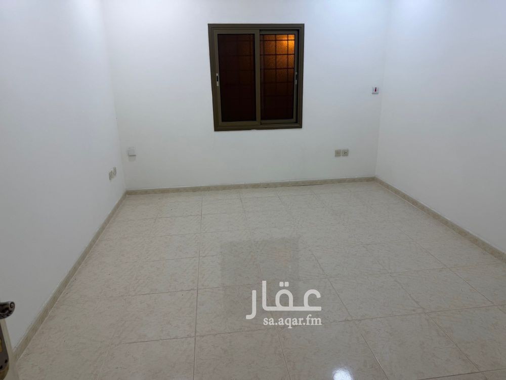 عقار 12 غرف في الجامعيين، الدمام 3