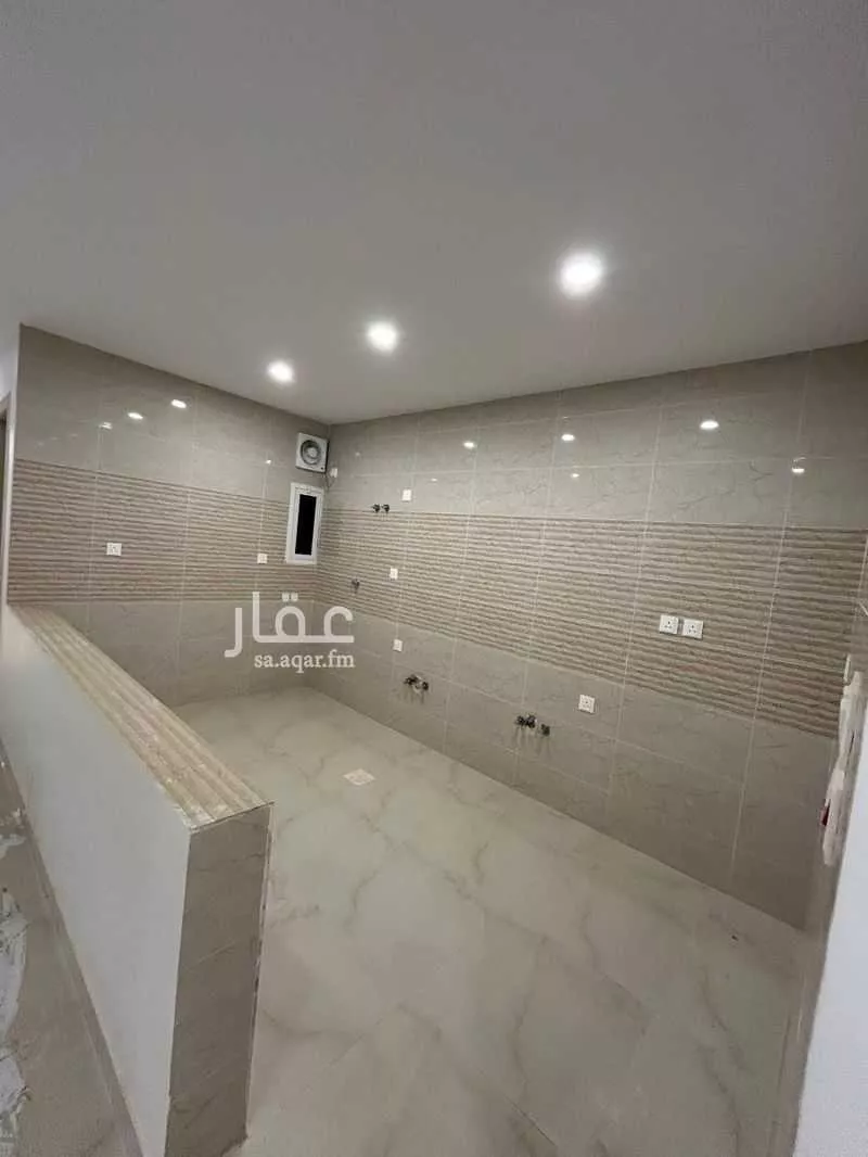 شقة 4 غرف في بطحاء قريش 4