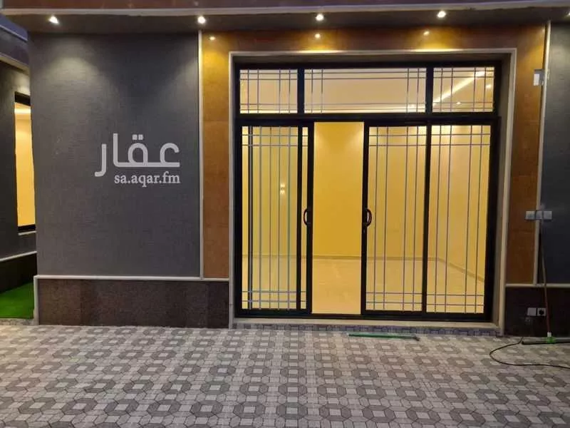 8 bedroom villa in Tuwaiq 4