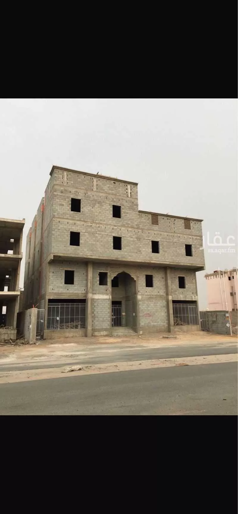 عمارة 622 م² في الملك فهد 1