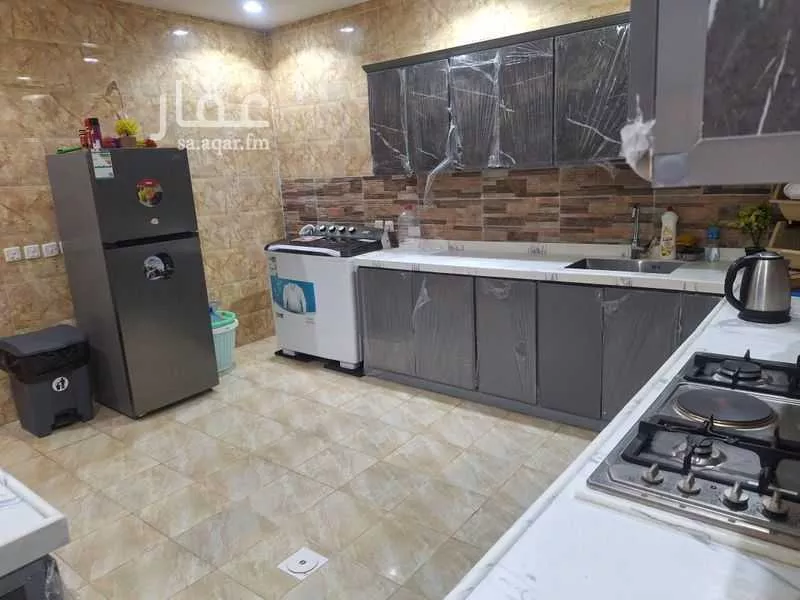3 bedroom floor in Al Rahmaniyyah 2