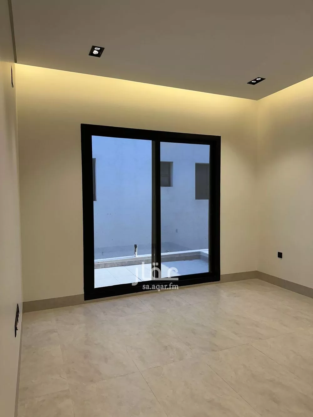 4 bedroom floor in Al Aridh 4