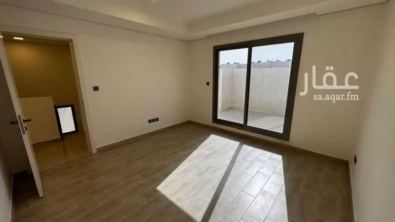 فيلا 6 غرف في النرجس 4