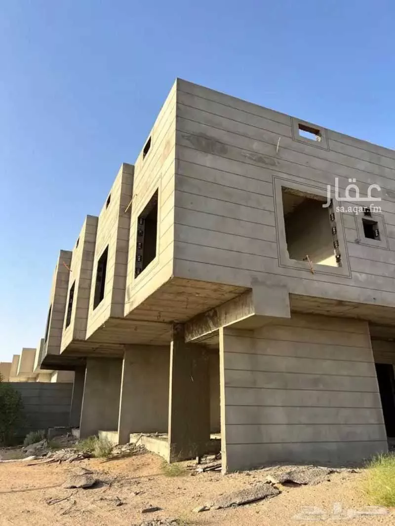 عمارة 611 م² في الملك فهد 1